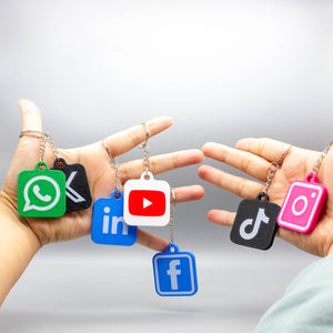 Custom NFC Keychain - Instagram, Facebook, TikTok, Youtube, X, WhatsApp Social Networks - SignKraft3D