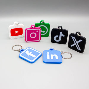Custom NFC Keychain - Instagram, Facebook, TikTok, Youtube, X, WhatsApp Social Networks - SignKraft3D