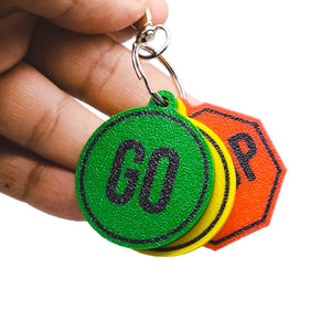 Traffic Light Communication Keychain | Stop, Wait, Go Visual Aid for Autism & ADHD | Emotional Regulation & Social Cue Support Tool - SignKraft3D