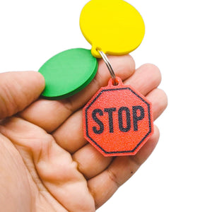 Traffic Light Communication Keychain | Stop, Wait, Go Visual Aid for Autism & ADHD | Emotional Regulation & Social Cue Support Tool - SignKraft3D