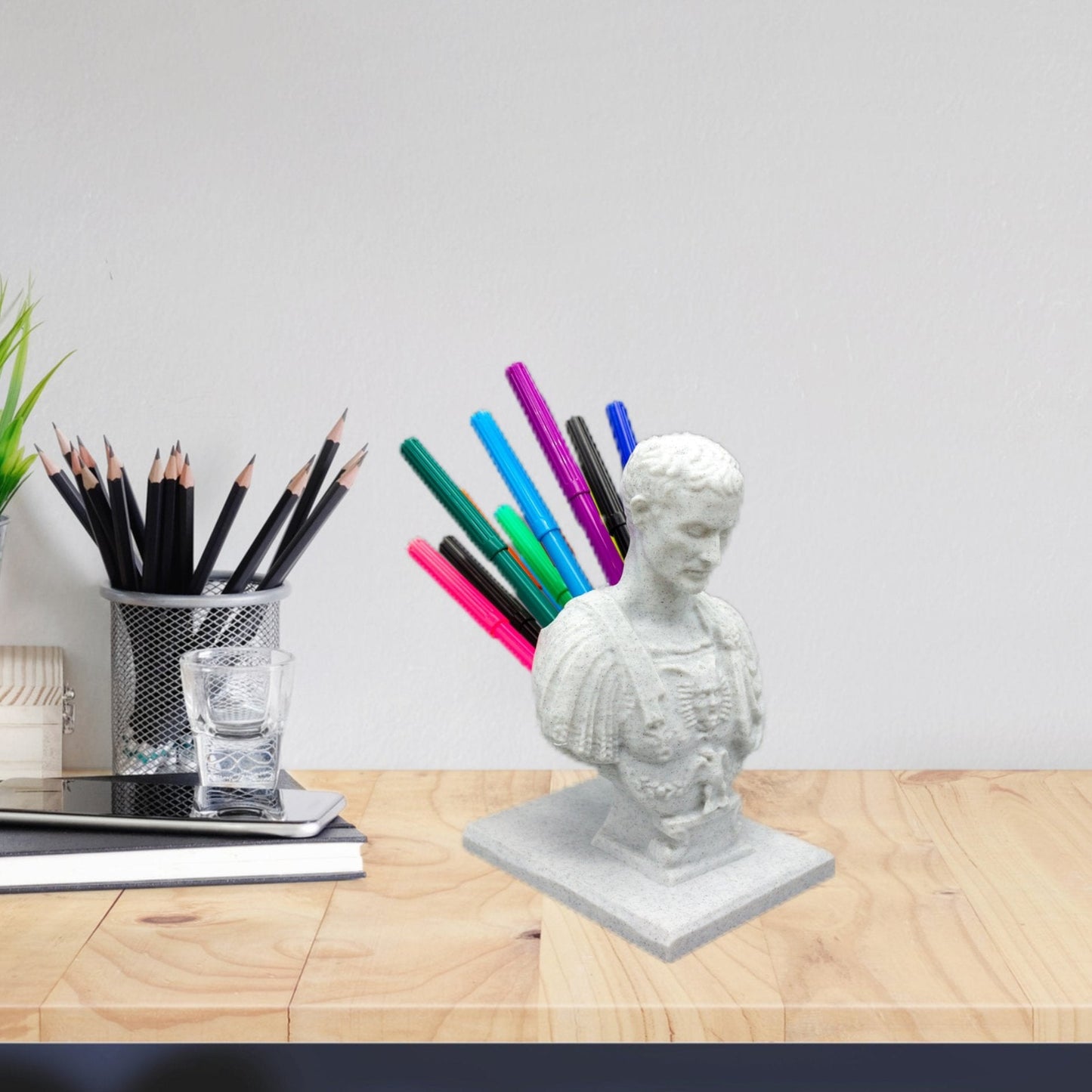 Julius Caesar Pencil Holder, Unique Pen Holder, Teacher Gift, Desk Organiser - SignKraft3D